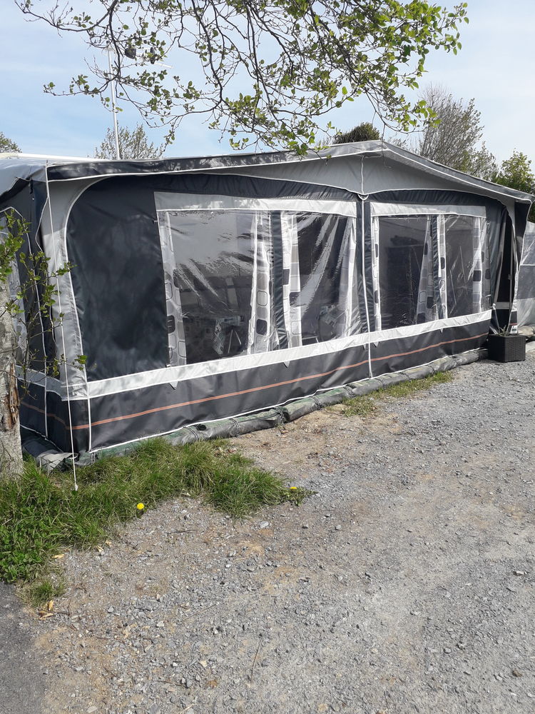 Auvent de caravane 1200 Mortagne-au-Perche (61)