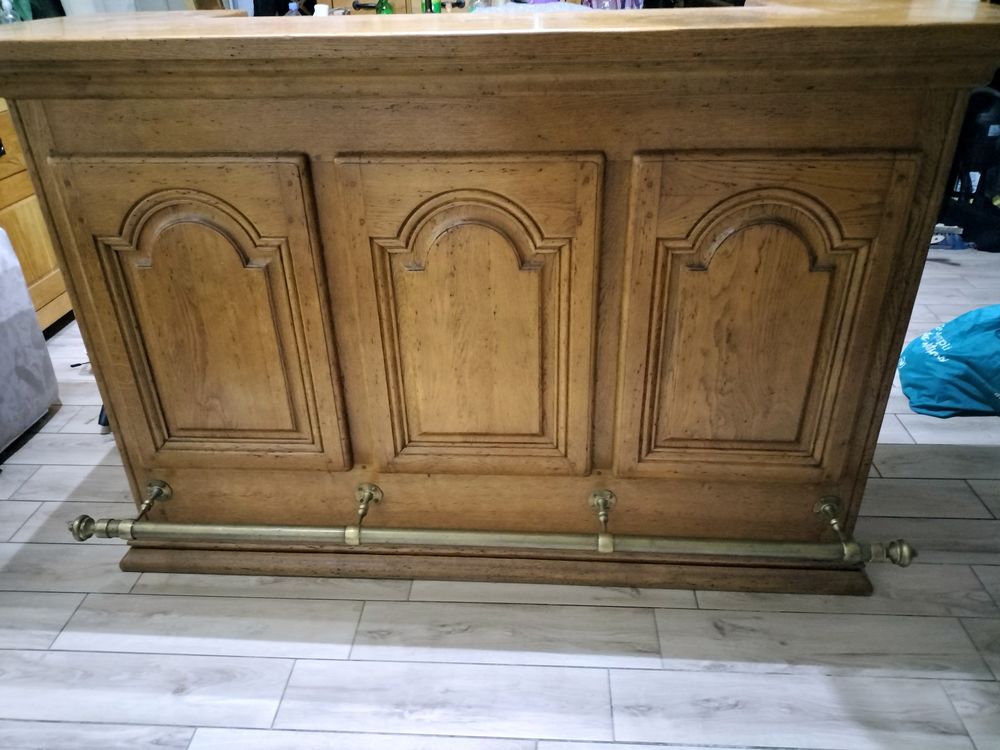 Bar avec 2 chaises 500 Le Vigan (30)