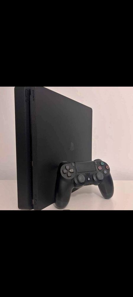  PS4 avec manette. 0 Bordeaux (33)