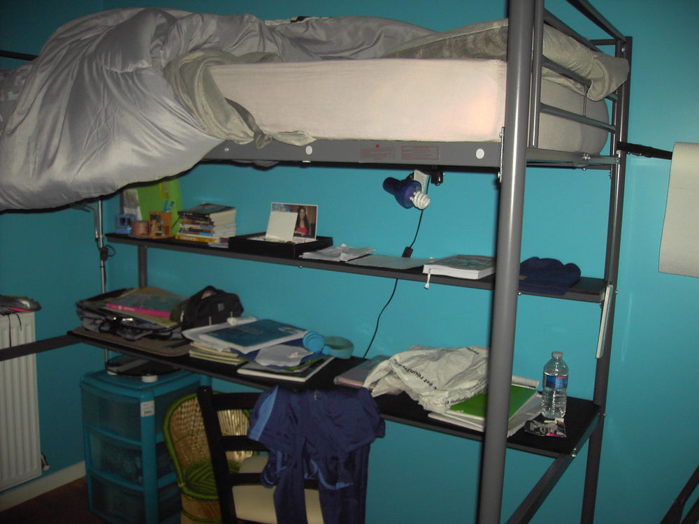 Lit avec plage bureau et �tag�re 0 Clamart (92)