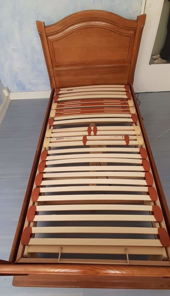 lit avec sommier �lectrique 80 Marseille 13 (13)