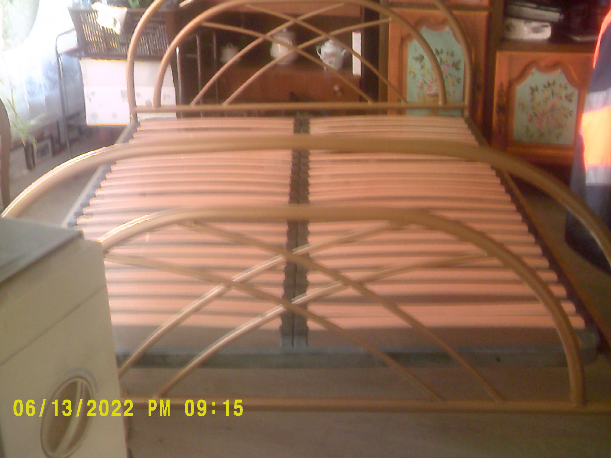 lit avec sommier 180 Calais (62)