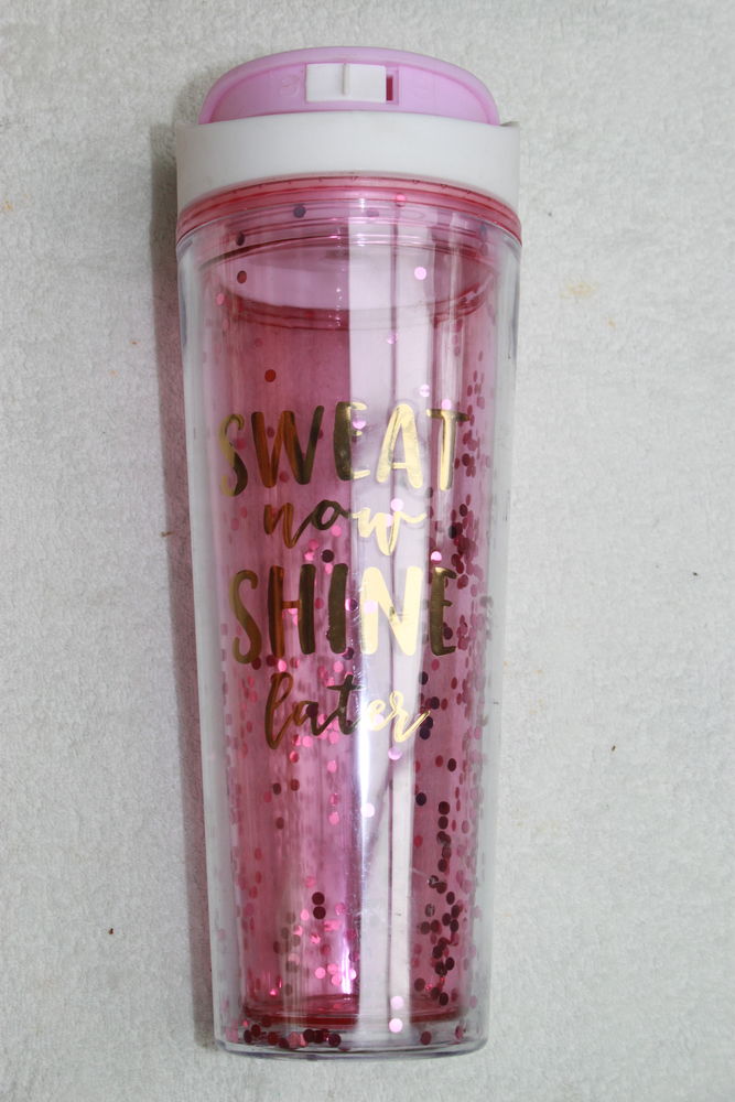 Mug avec bec verseur 2 Montigny-Lencoup (77)