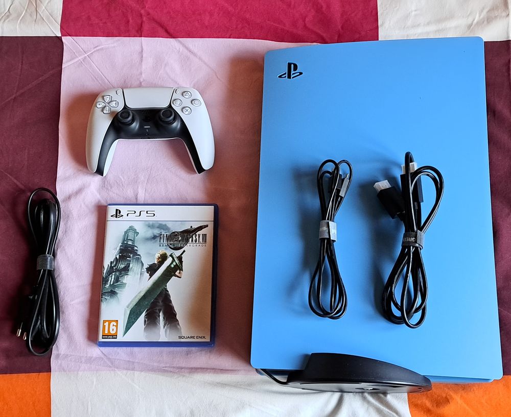 Ps5 avec jeu 500 Ydes (15)