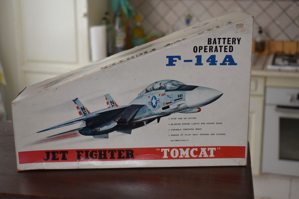 avion jet fighter tomcat dans sa boite 90 Les Andelys (27)