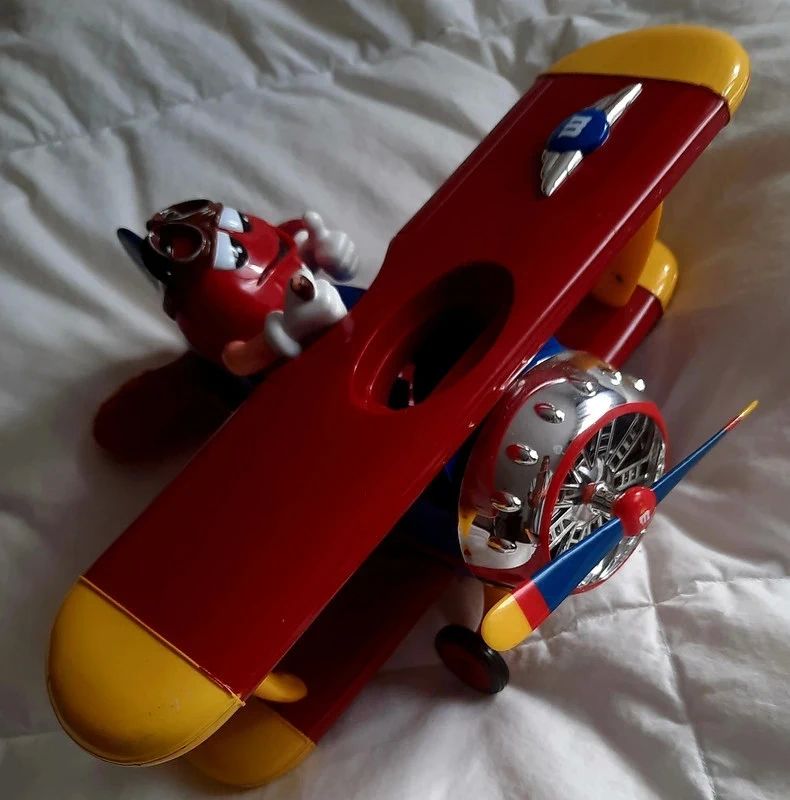 avion � h�lice m&ms vintage collection 40 Montry (77)