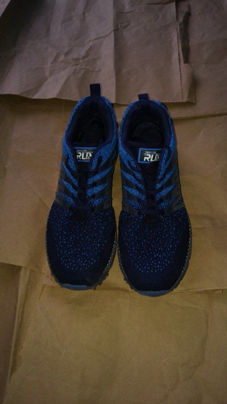 Axcone Unisex BasketsChaussures Sport fitness, gym, course 30 Sainte-C�cile-les-Vignes (84)