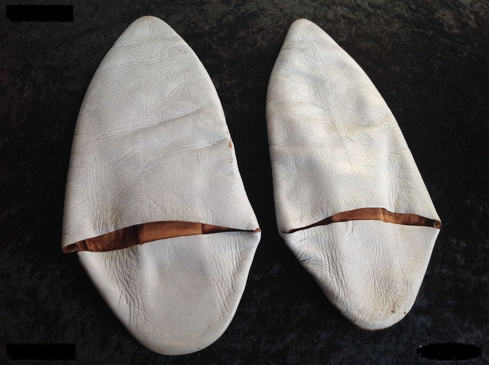 BABOUCHES GRISES TAILLE 37 Envoi Possible
2 Tr�gunc (29)