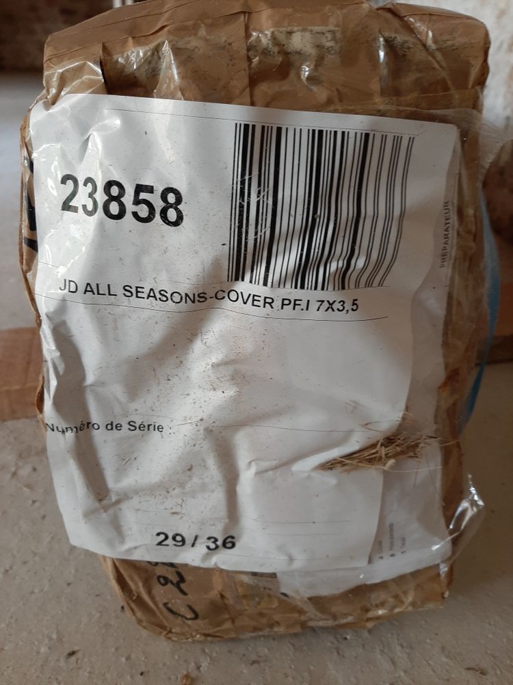 bache a barres Desjoyaux piscine 3.5x7 0 Rouffignac-Saint-Cernin-de-Reilhac (24)