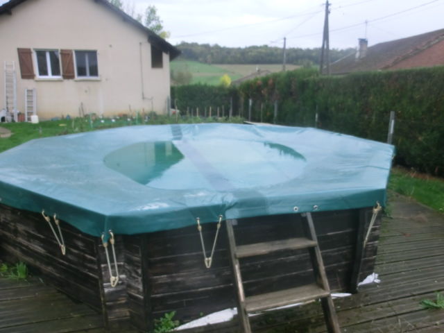 b�che piscine bon �tat 50 Gendreville (88)