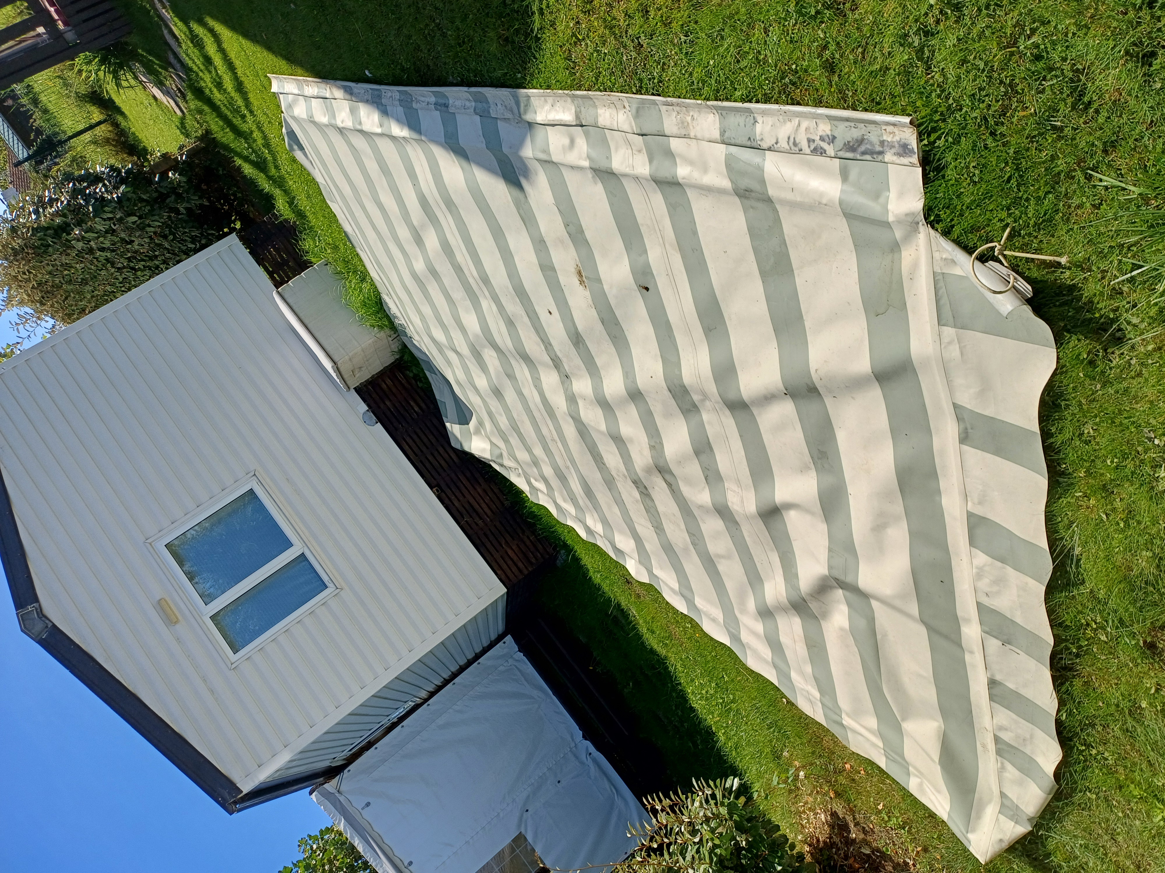 B�che pour terrasse mobil home 300 Saint-Hilaire-de-Riez (85)