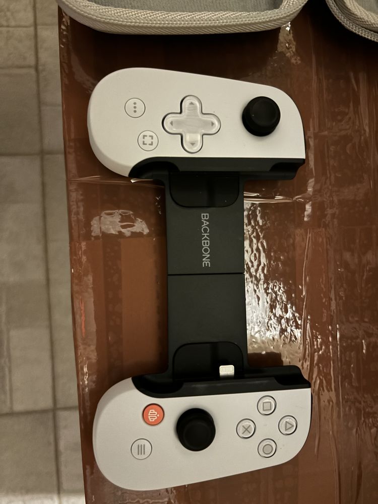 Backbone manette pour iPhone 30 Guignes (77)