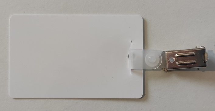 Badges vierges (10 euros les 60) NEUFS 10 Metz (57)