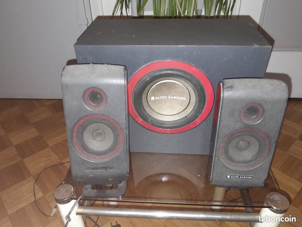 2 Baffes avec Caisson 15 Maisons-Alfort (94)