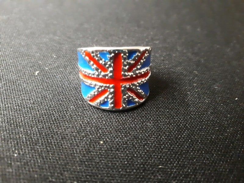Bague Angleterre 1 La Fert�-sous-Jouarre (77)
