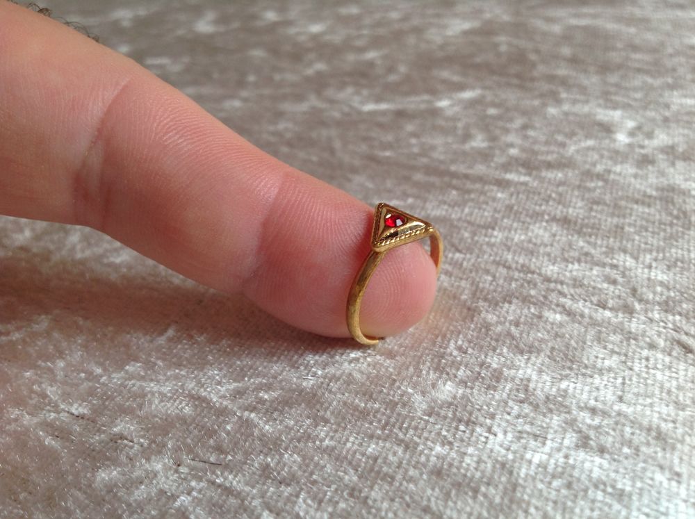 BAGUE BELLE IMITATION RUBIS TAILLE AJUSTABLE 6 Tr�gunc (29)