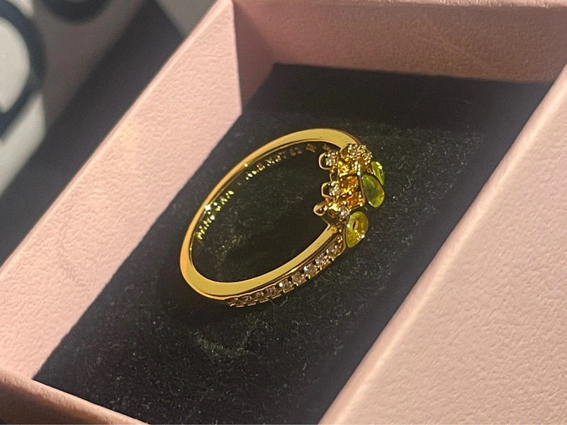 Bague DisneyXPandora edition limit� Tiana taille 54 25 Paris 20 (75)