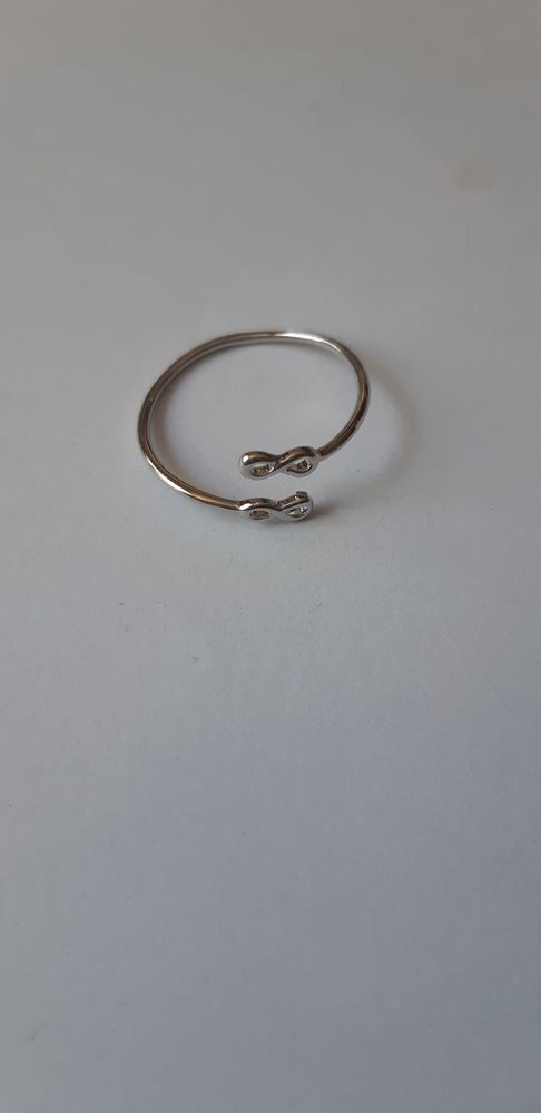 bague infini en acier ouleur argent est ajustable 5 La Seyne-sur-Mer (83)