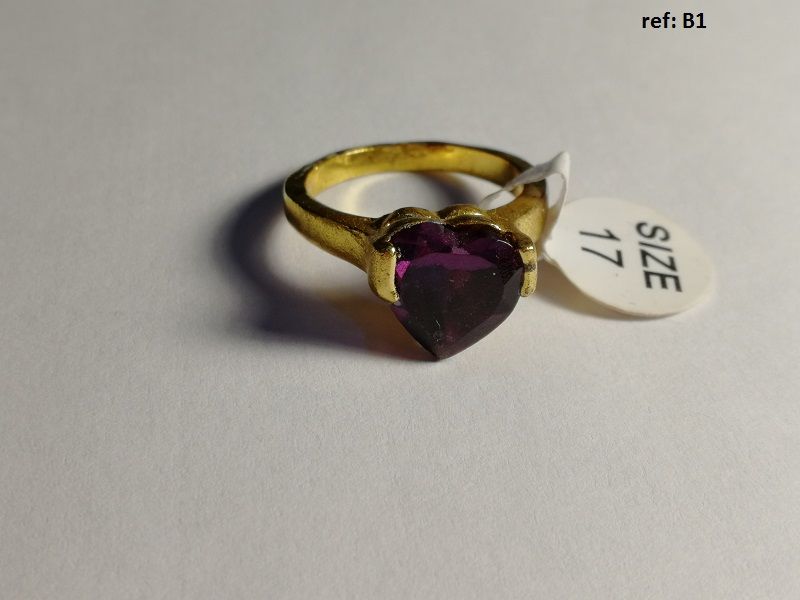 Bague m�tal couleur dor�e 
3 Toulouse (31)