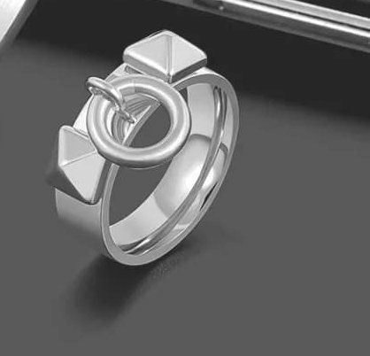 Bague Pyramide acier inoxydable 18 Saint-Jeannet (06)