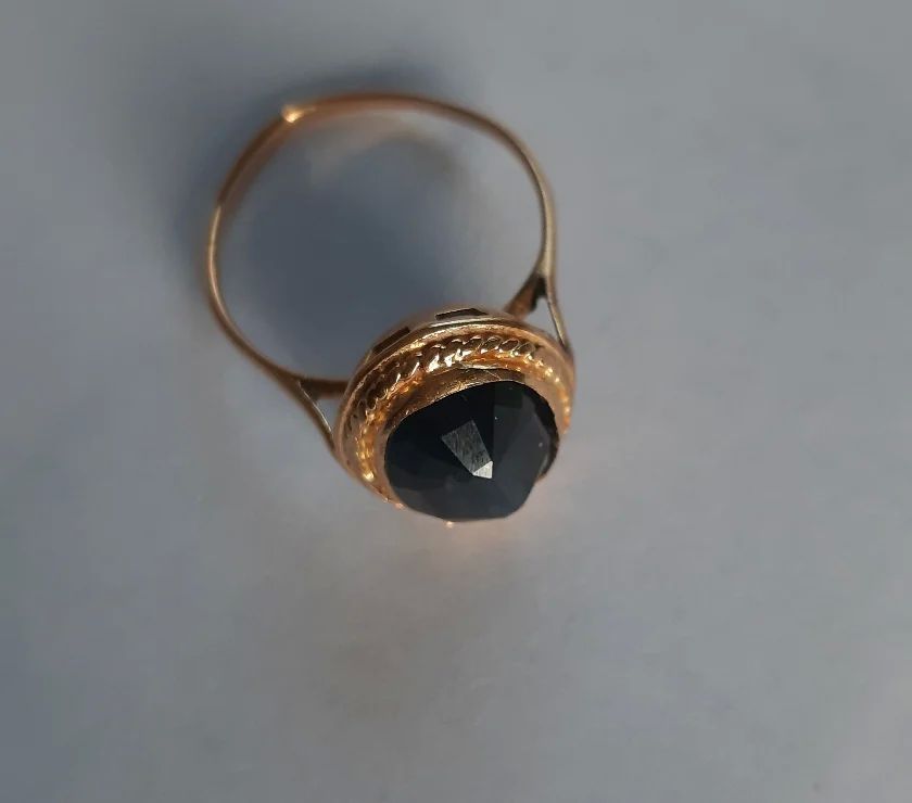 BAGUE SAPHYR OR 18 CARATS - DIAMETRE 19 MM - BON ETAT - 440 Saint-Victoret (13)