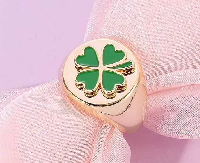 Bague tr�fle � quatre feuilles 10 Saint-Jeannet (06)