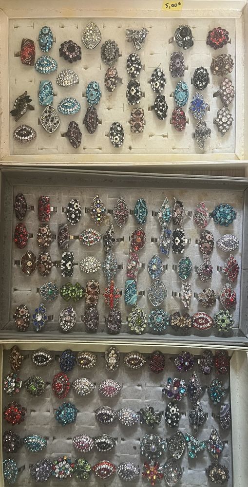 lot de 126 bagues r�glables 1 La Possession (97)