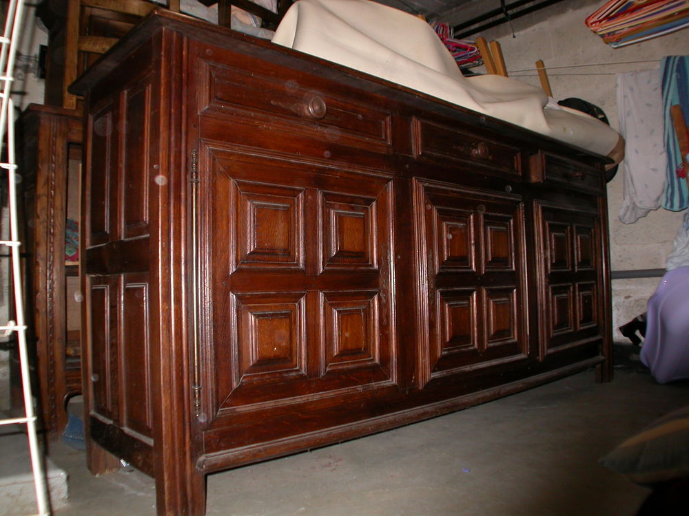 bahut basque 200 Yerres (91)