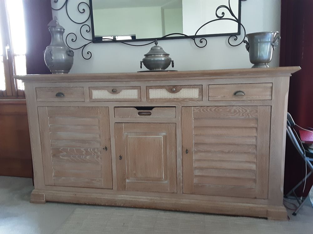 Bahut en ch�ne massif 500 Rumilly (74)