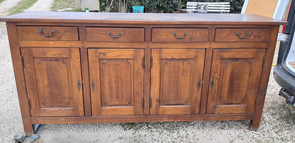 bahut en chene 200 Pertuis (84)