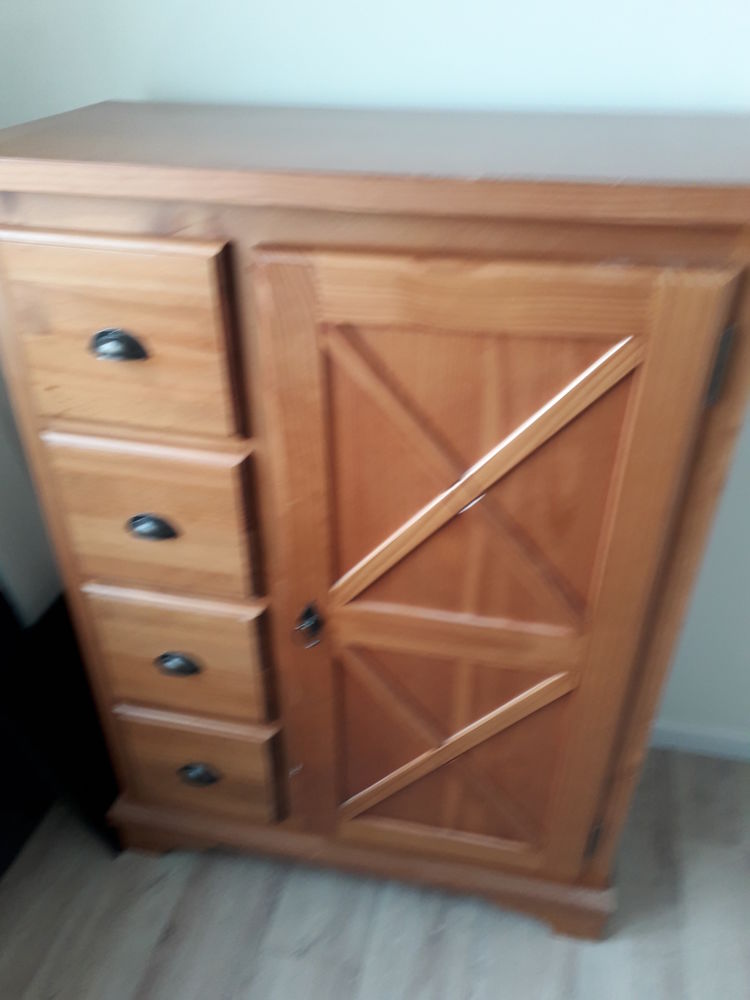 Bahut bas massif 150 Lorient (56)