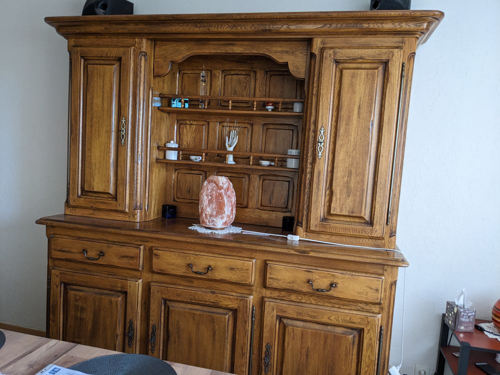 bahut+vaisselier en ch�ne massif 900 Toulon (83)