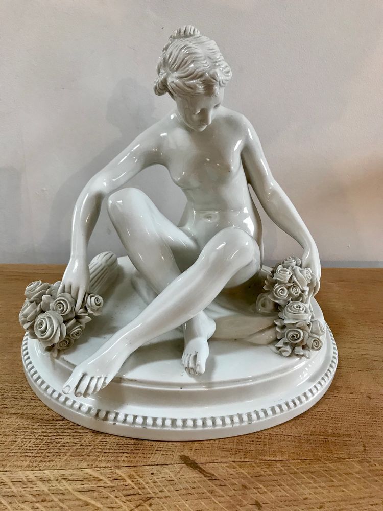 BAIGNEUSE AUX ROSES 250 �taples (62)