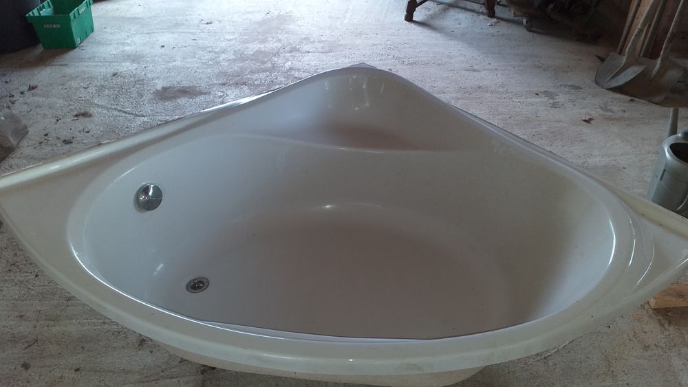 Baignoire d'angle 50 Garrosse (40)