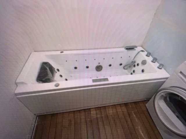 baignoire baln�o 1000 Laon (02)
