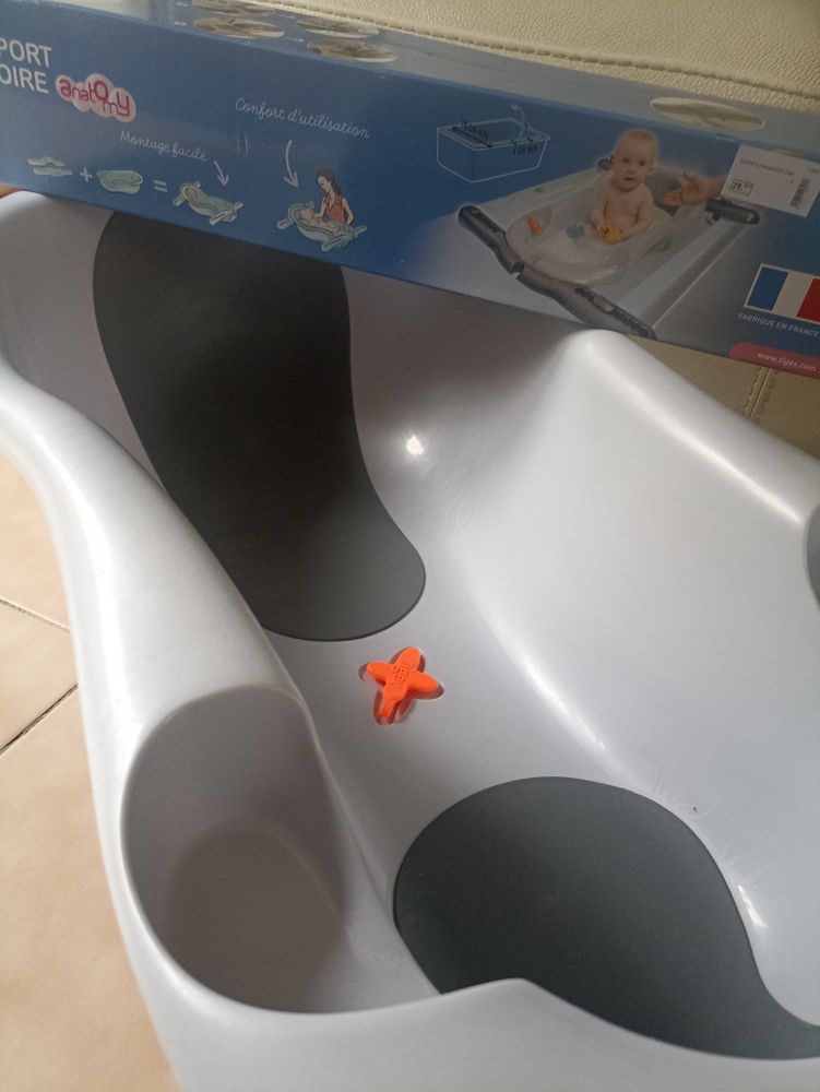 Baignoire b�b� + arche de soutient 25 Montsoult (95)
