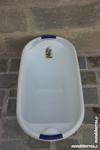 Baignoire b�b� + si�ge amovible + pot d'apprentissage 25 Saint-Hilaire (91)