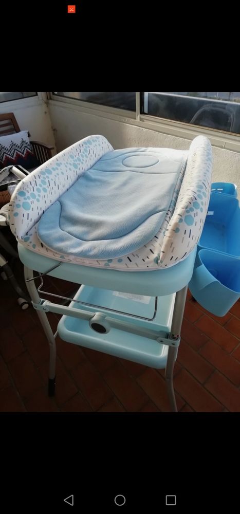 Baignoire b�b� / table � langer 80 Anglet (64)