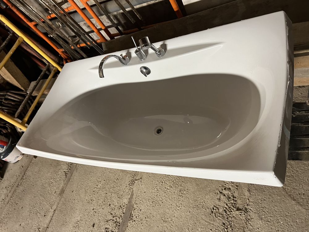 BAIGNOIRE JACOB DELAFON 200 Strasbourg (67)