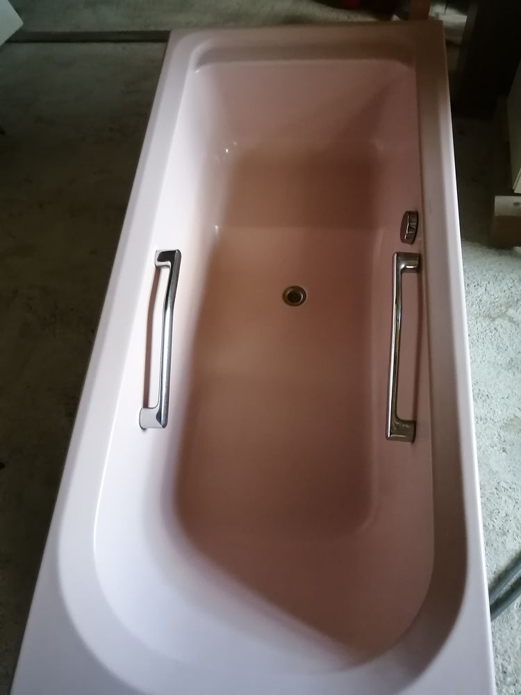 Baignoire VILLEROY et BOCH 70 Tours (37)