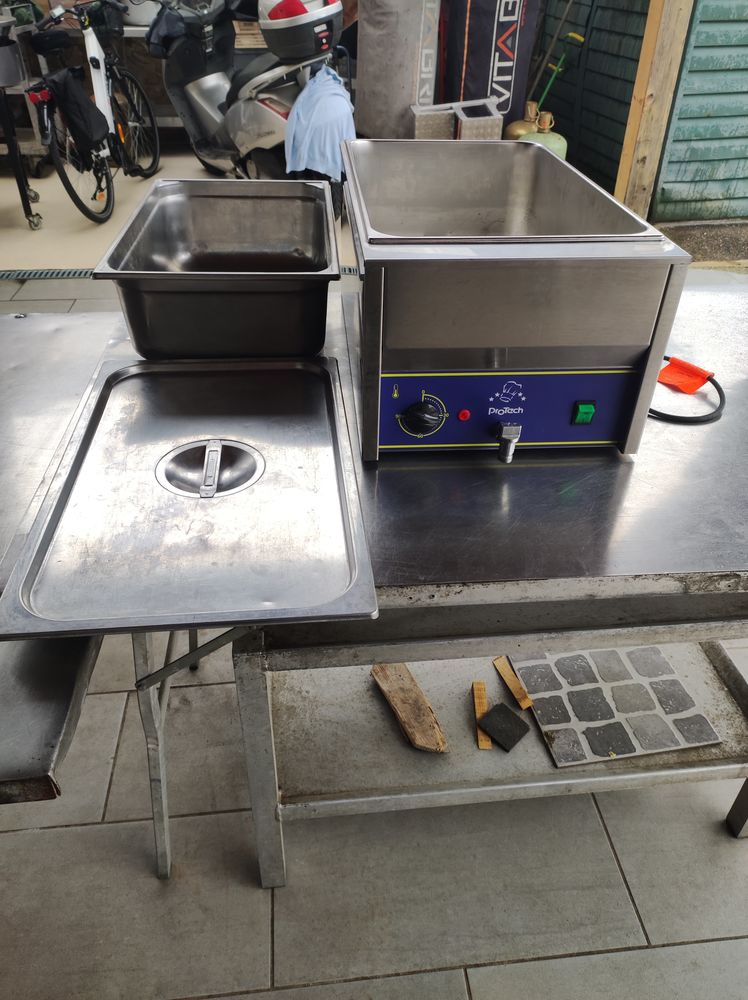 Bain marie professionnel PROTECH 24 litres 200 Saint-Genis-Laval (69)