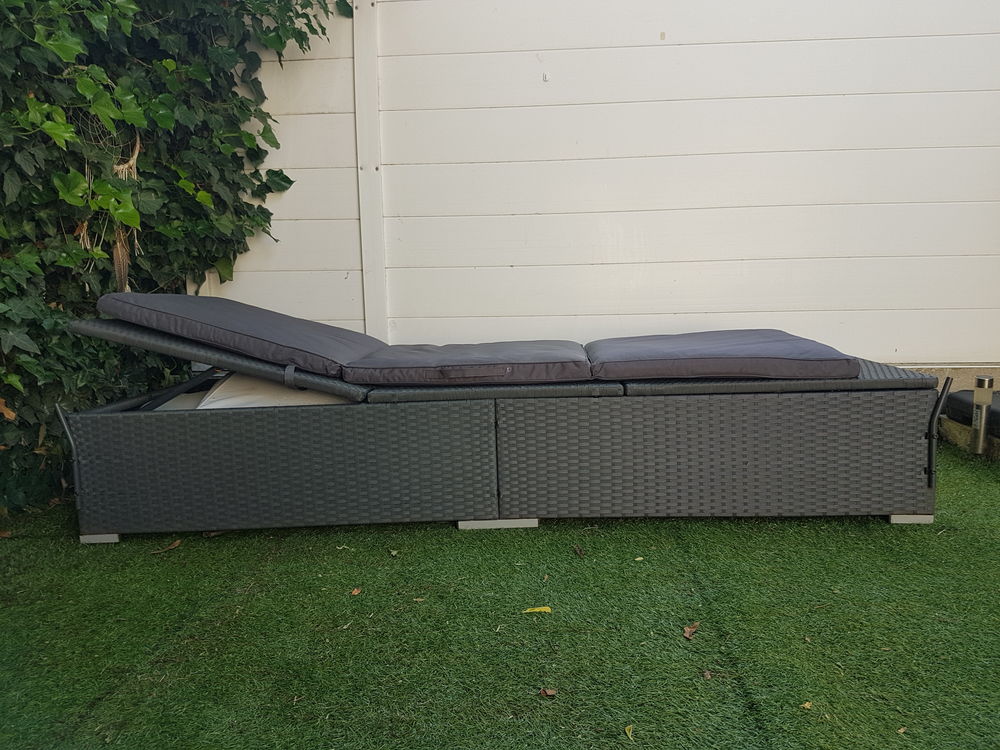 Bain de soleil avec coffre 70 Le Cr�s (34)