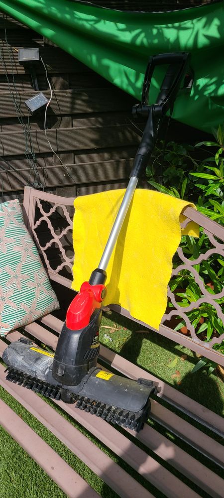 BALAIS DE JARDIN. 0 Aigues-Mortes (30)