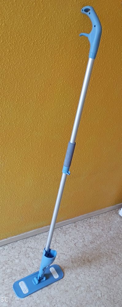 Balais � lingette microfibre 6.9 Talence (33)