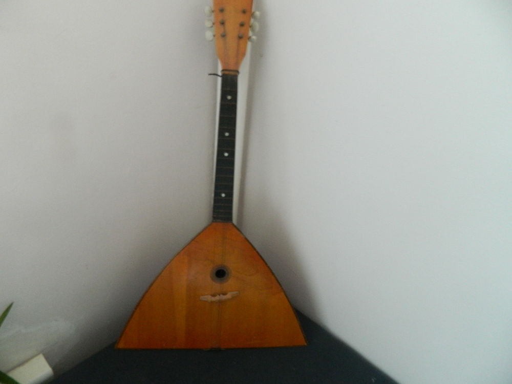  BALALAIKA 220 Montfermeil (93)