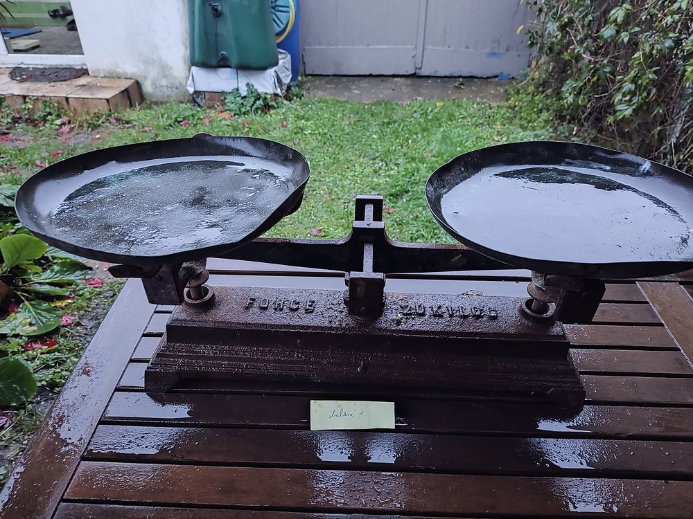 Balance ancienne roberval (1) 10 Clichy-sous-Bois (93)