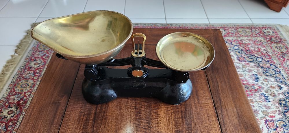 balance Anglaise de la marque LIBRASCO 150 Guadeloupe (97)