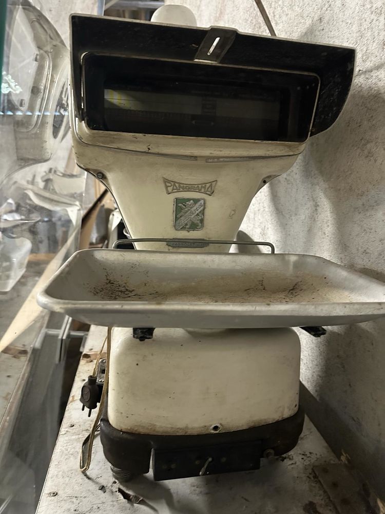 BALANCE DE COMMERCE 50 Aubenas (07)