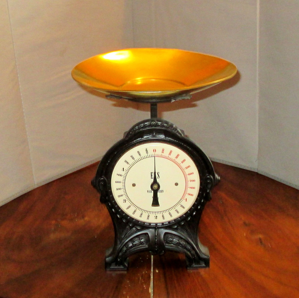 Balance m�nag�re EKS fonte (Troc possible) 45 Saint-�lix-le-Ch�teau (31)