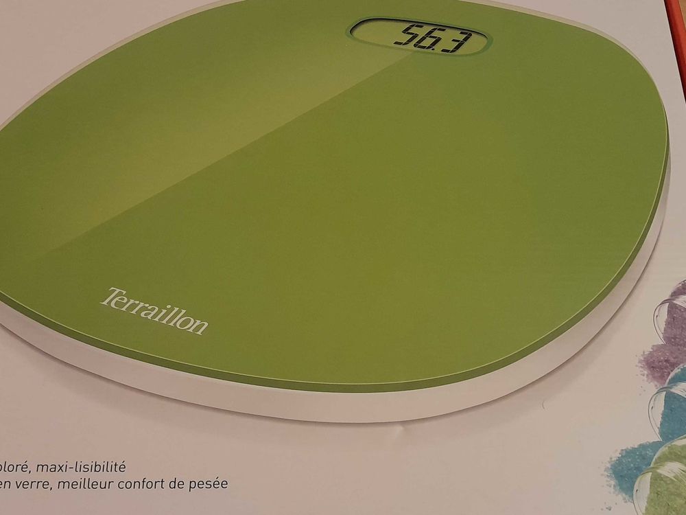 Balance p�se personne neuve jamais utilis� 25 Bordeaux (33)